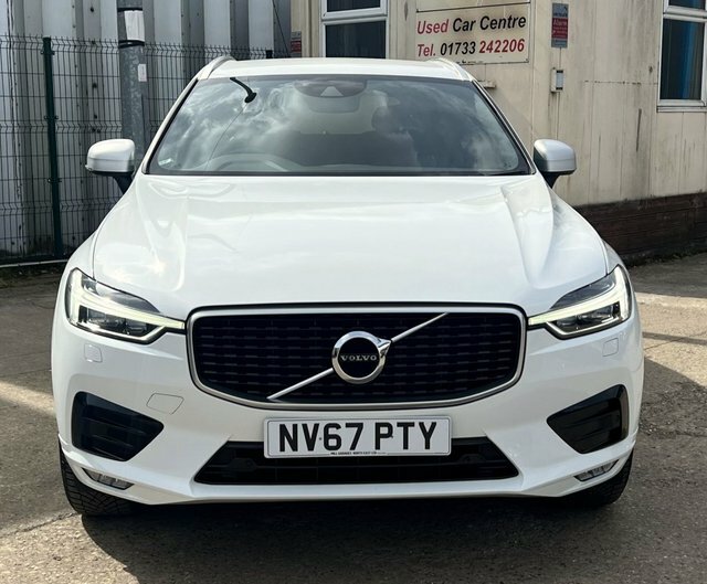 Volvo XC60 2.0 D5 Powerpulse R-design Suv Awd NV67PTY White #5
