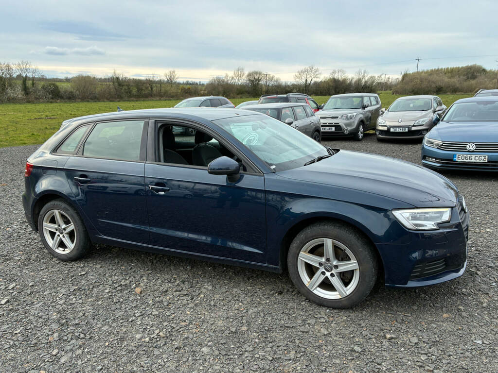 Audi A3 1.6 Tdi Se S Tronic DX17NDL Blue #2