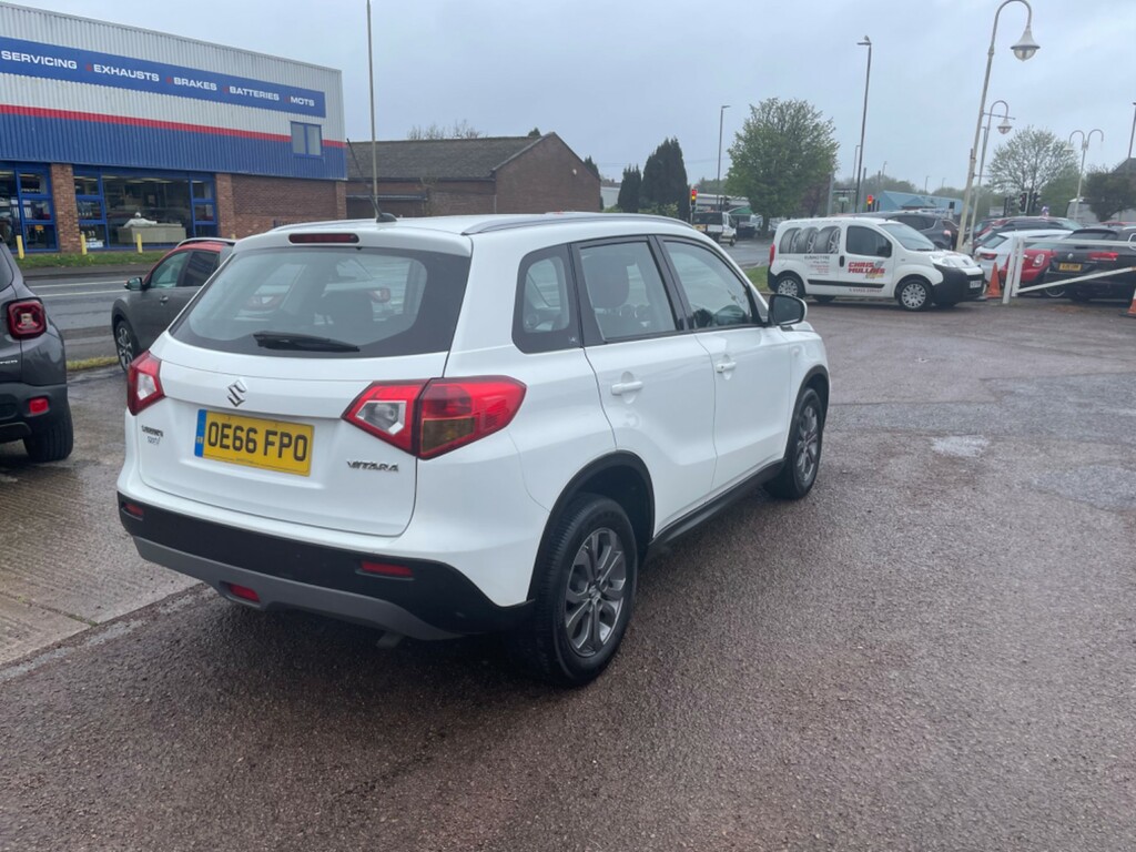 Suzuki Vitara Sz4 OE66FPO White #6