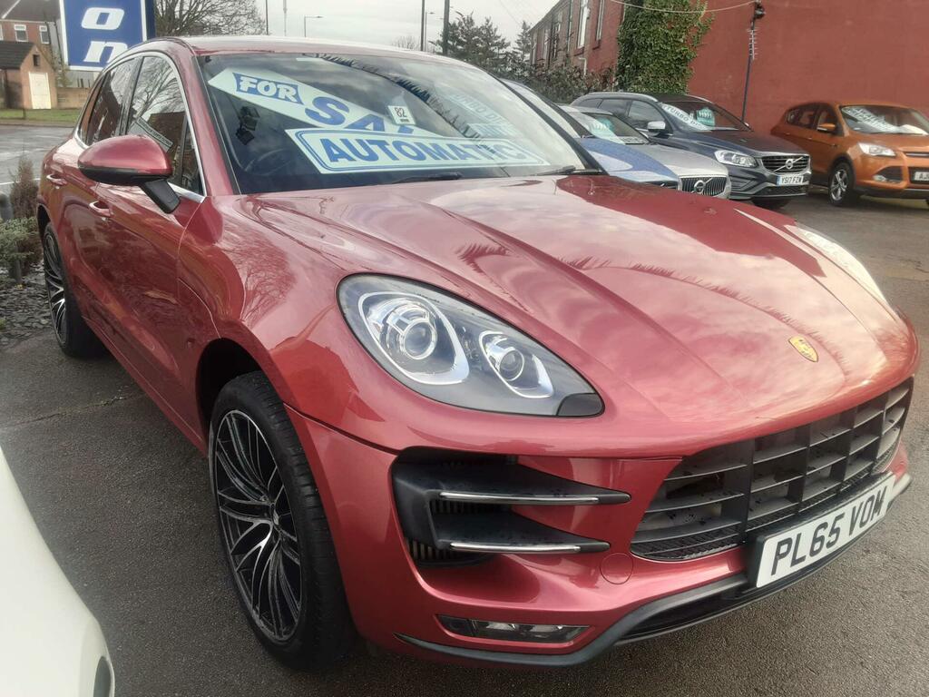 Porsche Macan 3.6 Macan T 4Wd Red