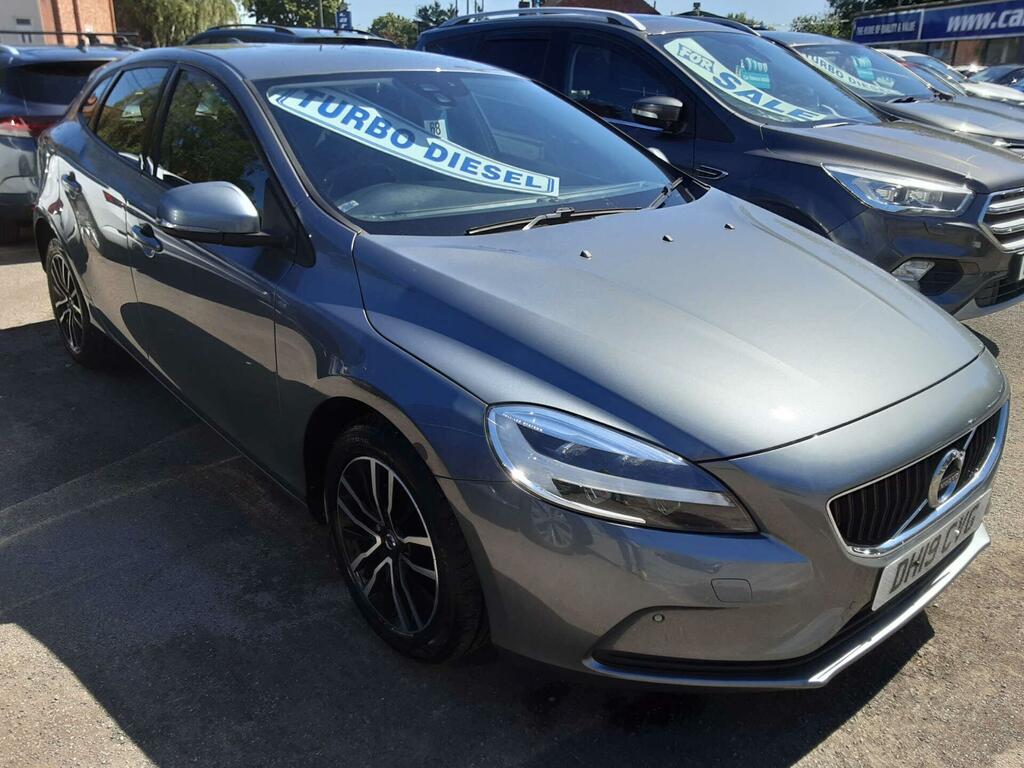 Volvo V40 2.0 V40 Momentum Edition D2 Grey