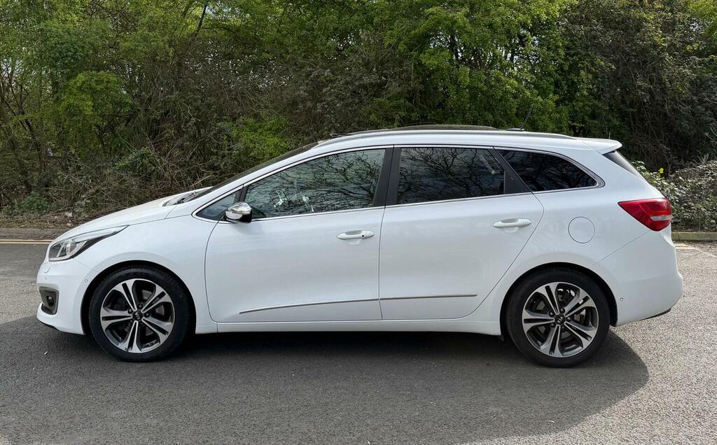 Kia Ceed Estate 1.6 Crdi 4 Tech Sportswagon Euro 6 Ss GU66OKR White #6