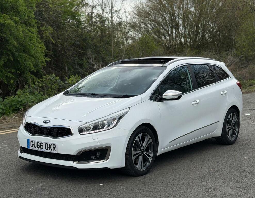 Kia Ceed Estate 1.6 Crdi 4 Tech Sportswagon Euro 6 Ss GU66OKR White #3