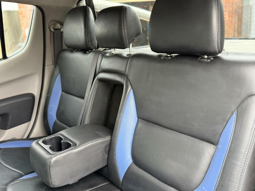 Mitsubishi L200 2.5 Di-d Warrior Pickup 4Wd Blue #32