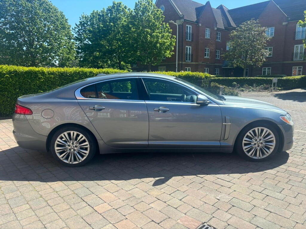 Jaguar XF 3.0 D V6 Premium Luxury AU11WWS Grey #6