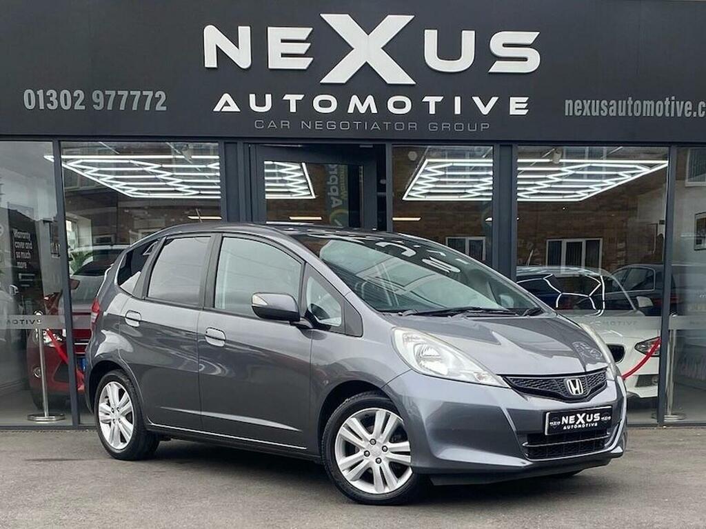 Honda Jazz Hatchback 1.4 I-vtec Es Plus Euro 5 201414 Grey