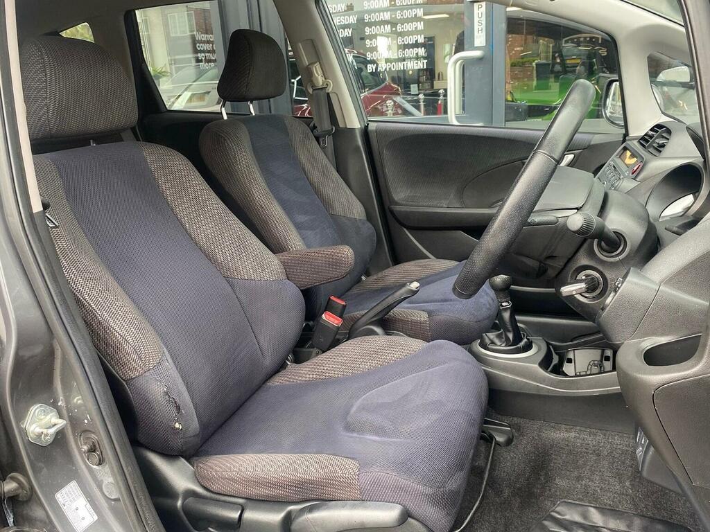 Honda Jazz Hatchback 1.4 I-vtec Es Plus Euro 5 201414 RJ14TYA Grey #2