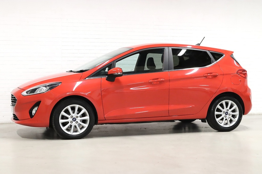 Ford Fiesta T Ecoboost Titanium SM19XCC Red #4