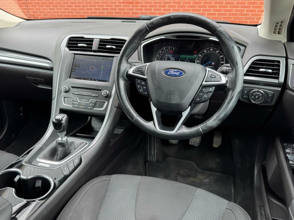 Ford Mondeo 2.0 Tdci Titanium Euro 6 Ss  Red #3