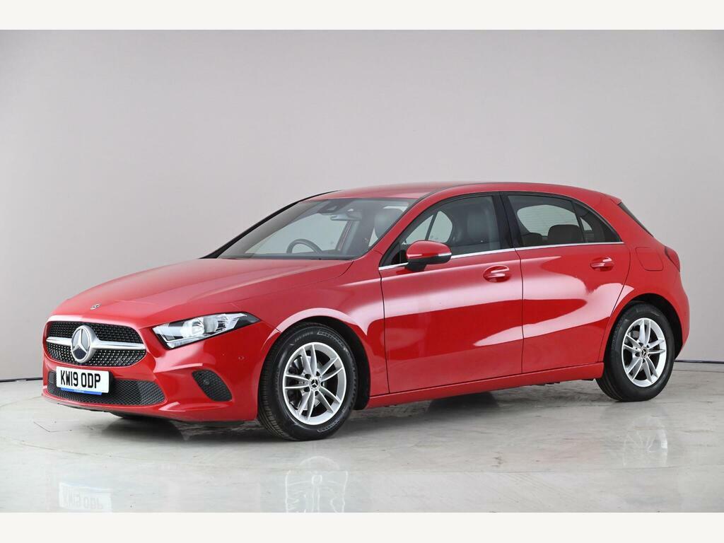 Mercedes-Benz A Class 1.5 A180d Se Executive 7G-dct Euro 6 Ss KW19ODP Red #2
