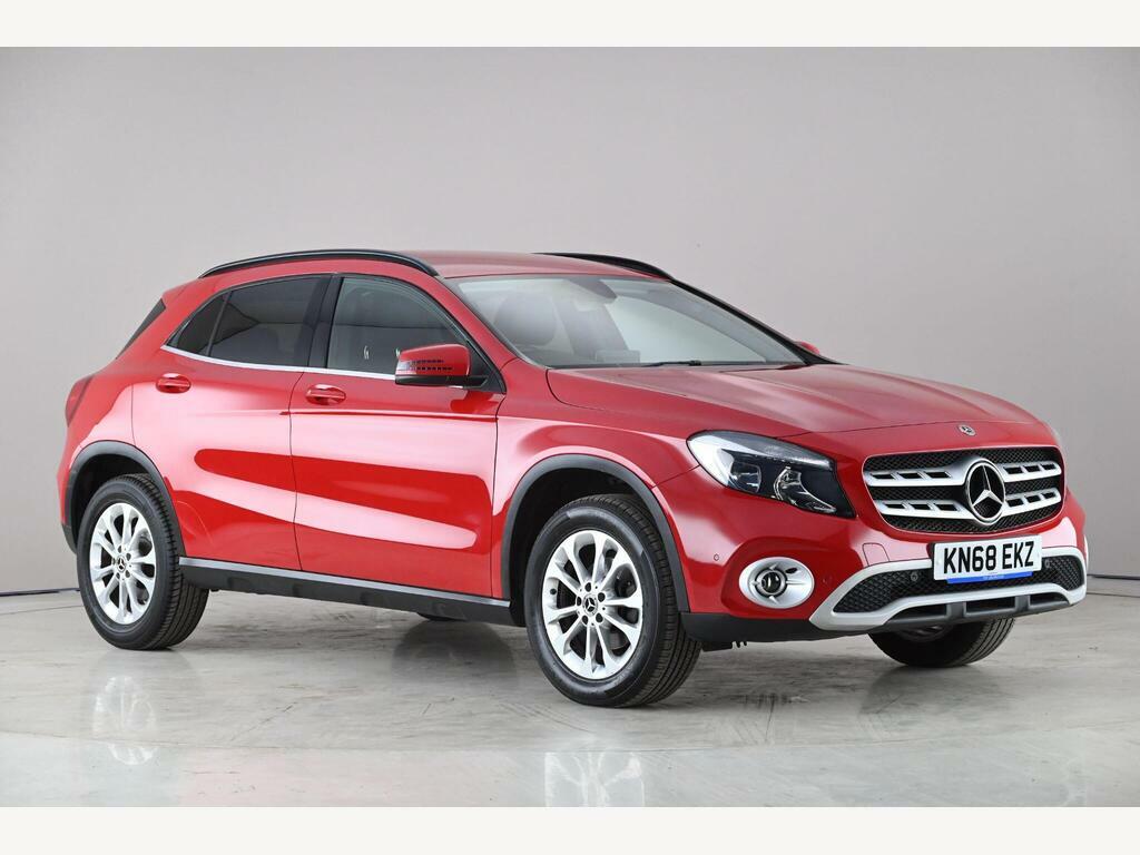 Mercedes-Benz GLA Class 1.6 Gla200 Se Executive Euro 6 Ss Red