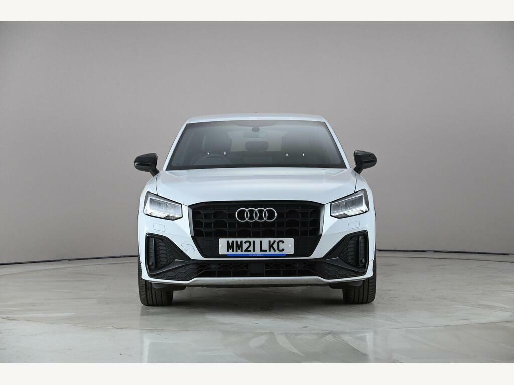 Audi Q2 1.5 Tfsi Cod 35 Black Edition S Tronic Euro 6 Ss MM21LKC White #4