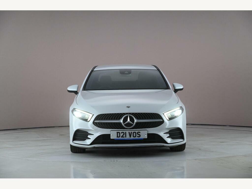 Mercedes-Benz A Class 1.5 A180d Amg Line Executive 7G-dct Euro 6 Ss D21VOS White #5
