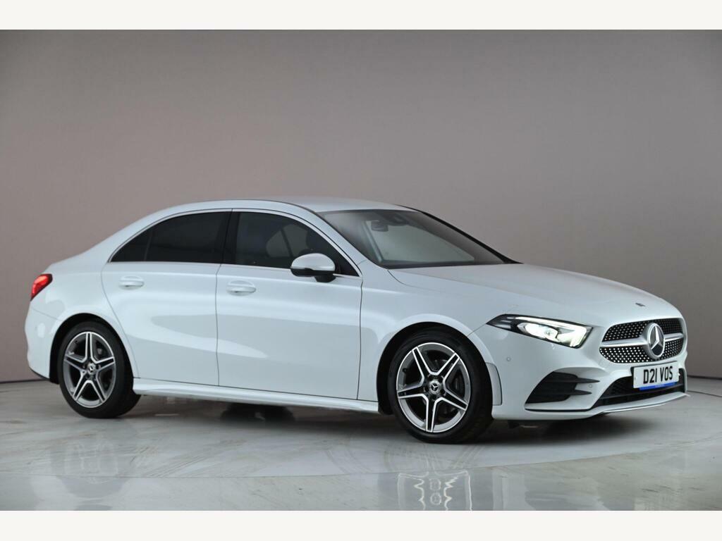 Mercedes-Benz A Class 1.5 A180d Amg Line Executive 7G-dct Euro 6 Ss White