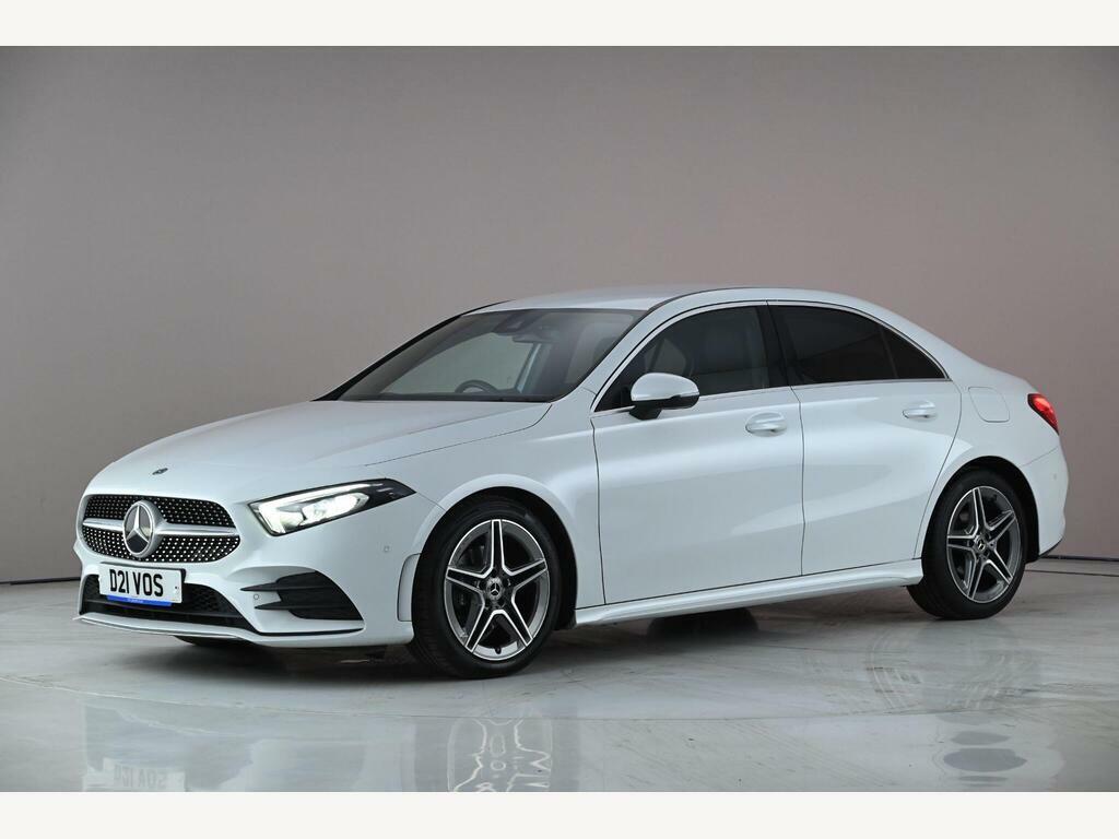 Mercedes-Benz A Class 1.5 A180d Amg Line Executive 7G-dct Euro 6 Ss D21VOS White #2