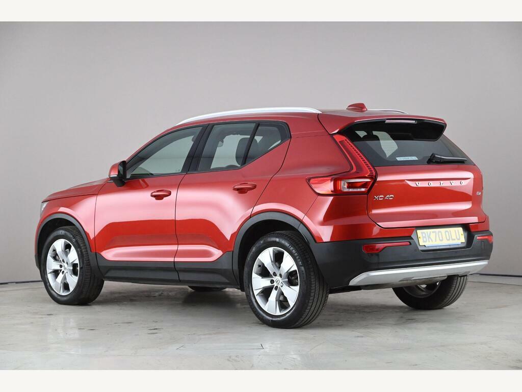 Volvo XC40 2.0 B4 Mhev Momentum Euro 6 Ss BK70OLU Red #3