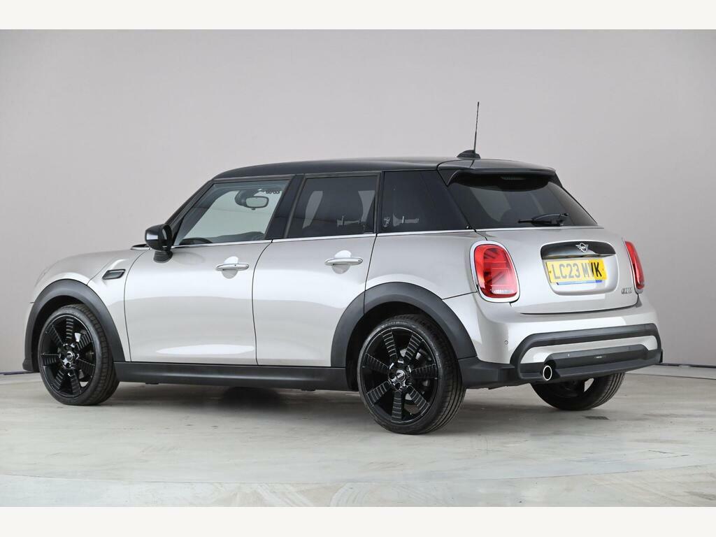 Mini Hatch 1.5 Cooper Exclusive Steptronic Euro 6 Ss LC23MVK Grey #2