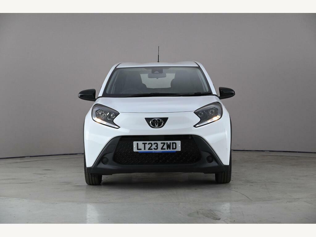 Toyota Aygo X 1.0 Vvt-i Pure Euro 6 Ss LT23ZWD White #2