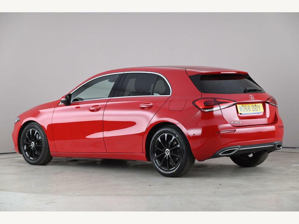Mercedes-Benz A Class 1.5 A180d Sport Executive 7G-dct Euro 6 Ss WD68DDY Red #4