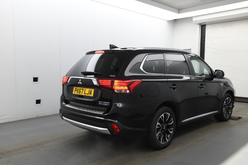 Mitsubishi Outlander Phev 4H PX67LJA Black #4