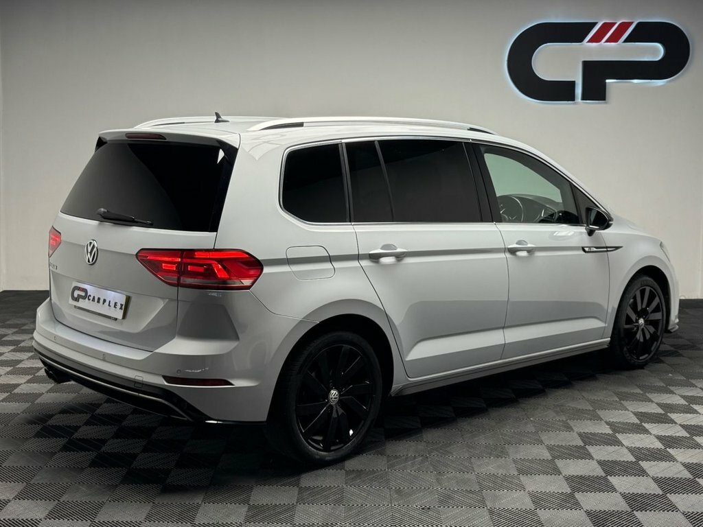 Volkswagen Touran 2L R-line SJ18VBO Silver #2