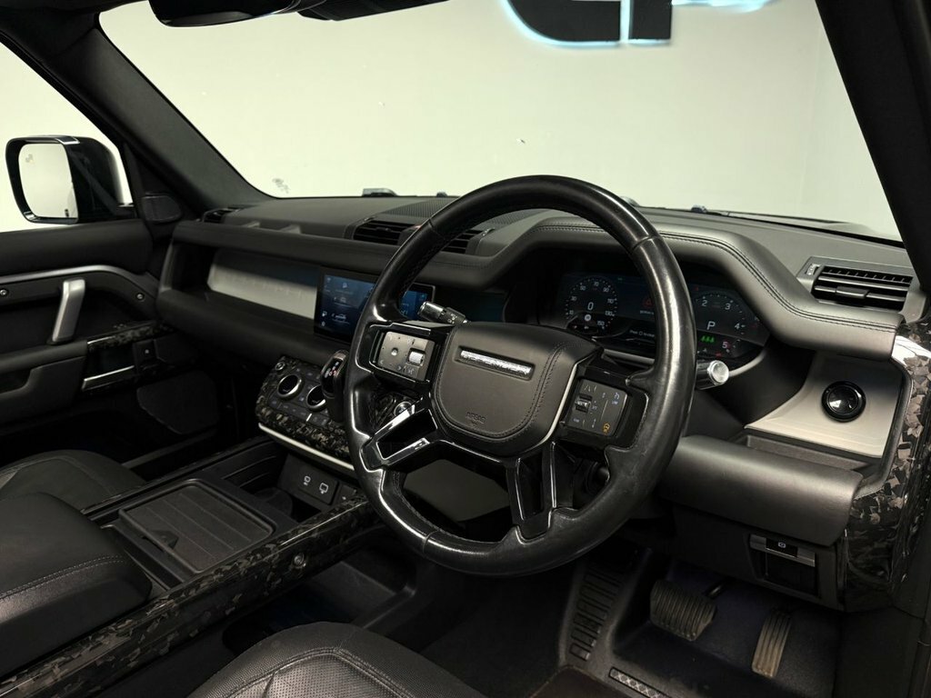 Land Rover Defender 3L X-dynamic Hse YH71MTX Black #3