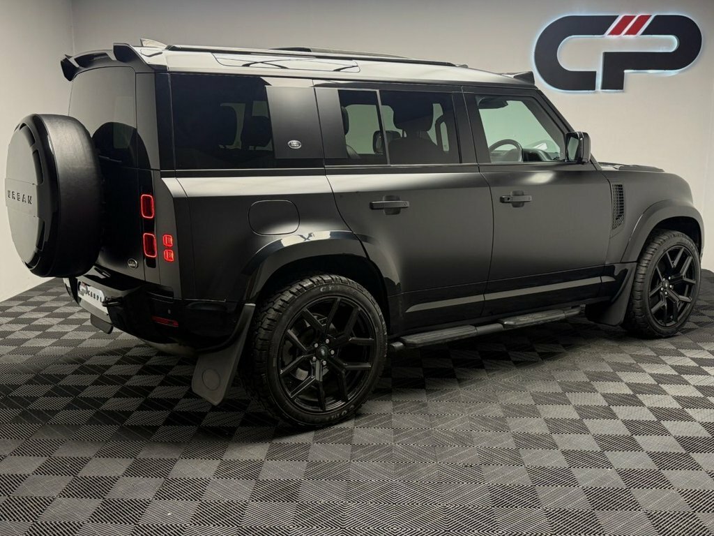 Land Rover Defender 3L X-dynamic Hse YH71MTX Black #2