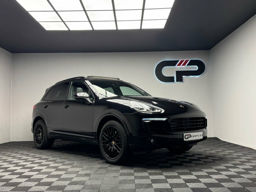 Porsche Cayenne 3L Platinum Edition EN66CRX Black #4