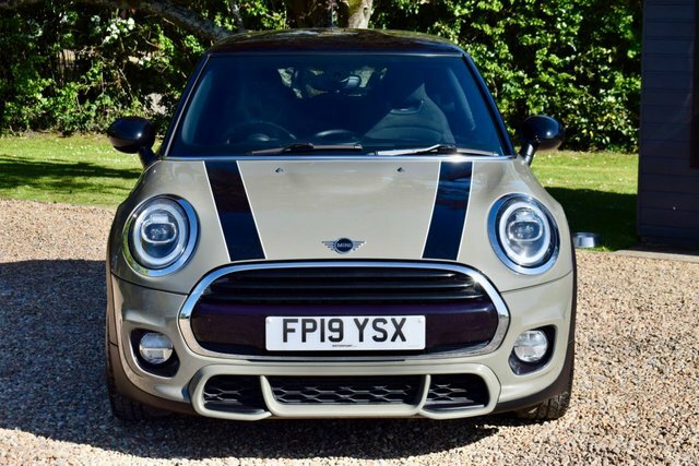 Mini Hatch 1.5 Cooper Sport Hatchback Euro FP19YSX Grey #2