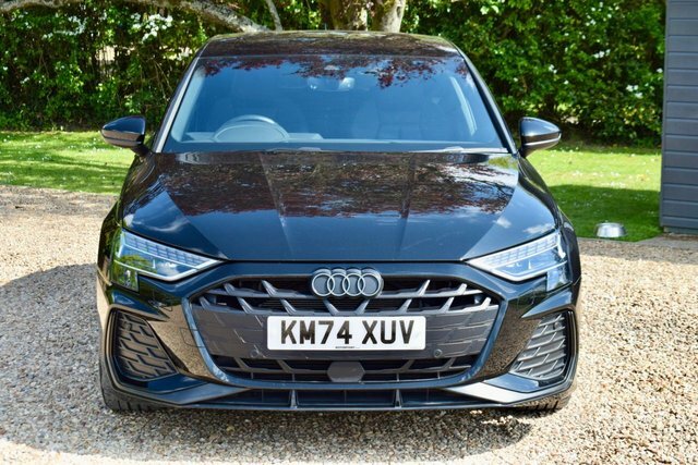 Audi A3 1.5 Tfsi 35 Black Edition Sportback S T KM74XUV Black #2