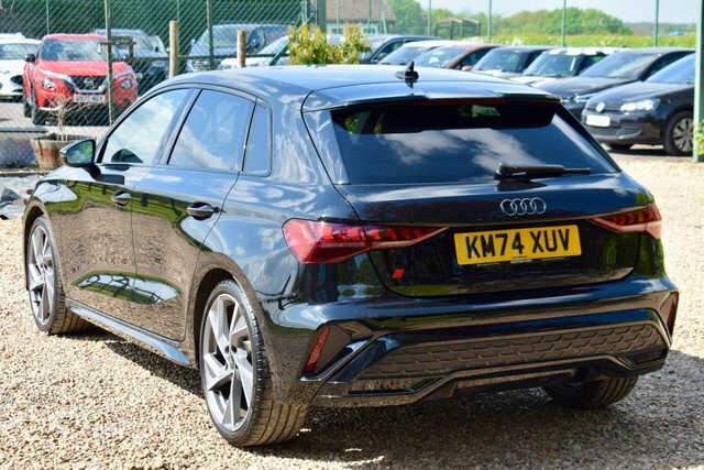 Audi A3 1.5 Tfsi 35 Black Edition Sportback S T KM74XUV Black #5