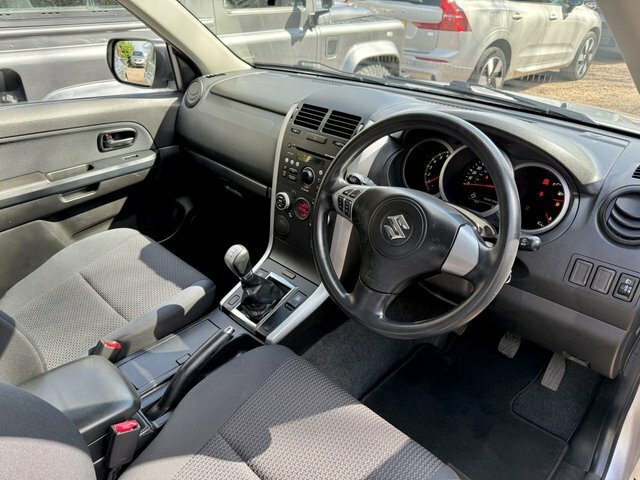 Suzuki Grand Vitara Sz4 Beige #7