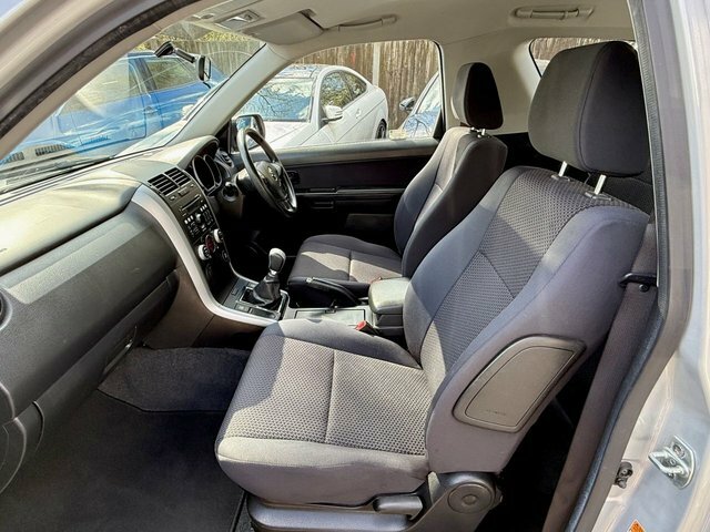 Suzuki Grand Vitara Sz4 Beige #13