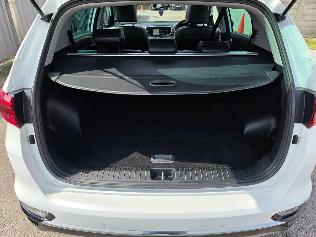 Kia Sportage Suv 1.6 T-gdi 4 Dct Awd Euro 6 Ss 201969 LG69OMC White #6