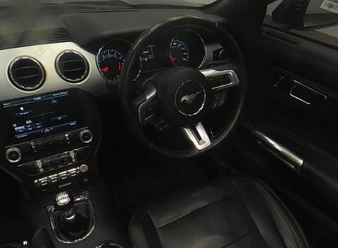 Ford Mustang 2.3 Mustang Ecoboost MV16NUH Black #2
