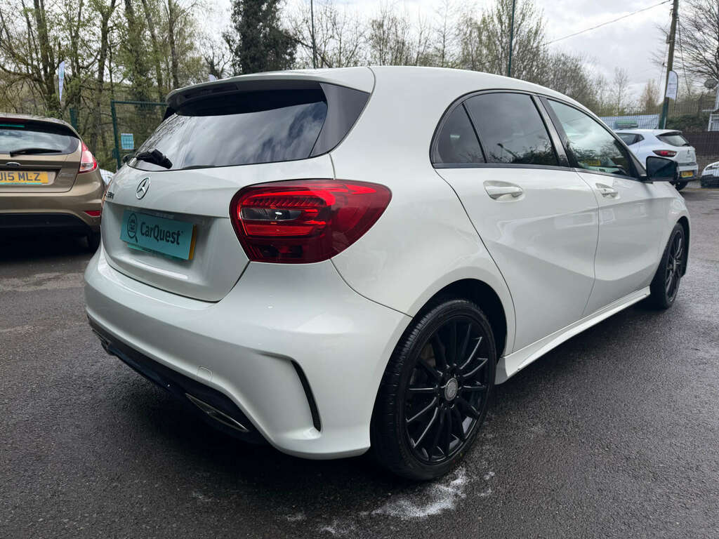 Mercedes-Benz A Class 1.5 A 180 D Amg Line KR66GLY White #4