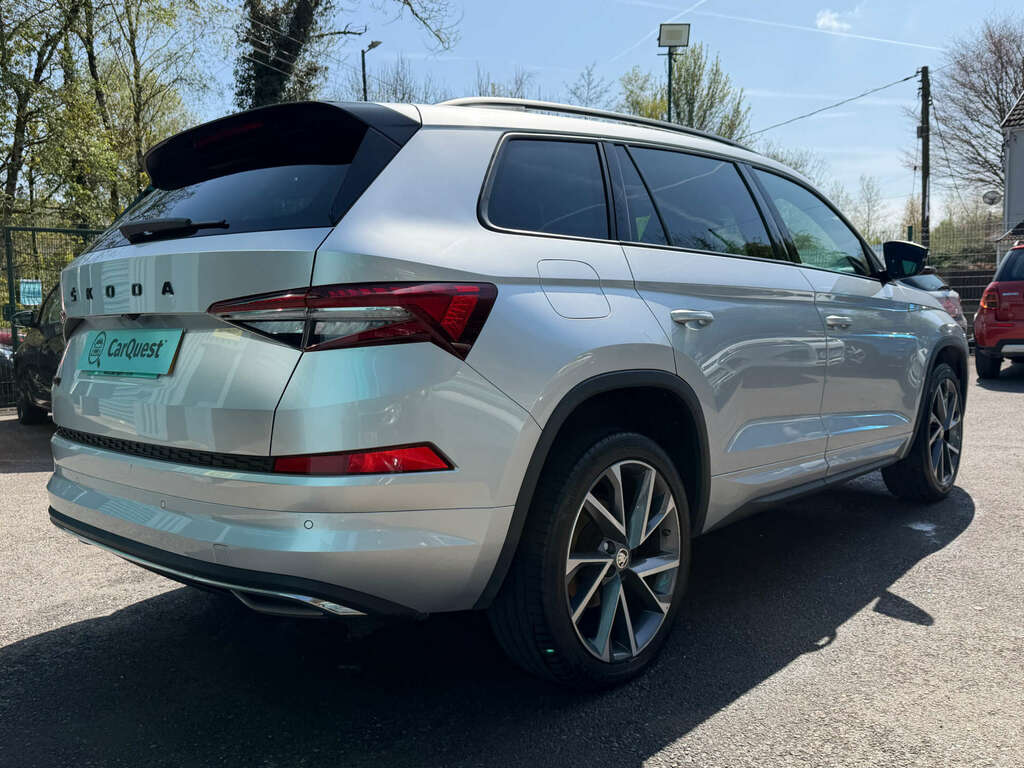 Skoda Kodiaq 1.5 Kodiaq Sportline Tsi CL23OUH Silver #2