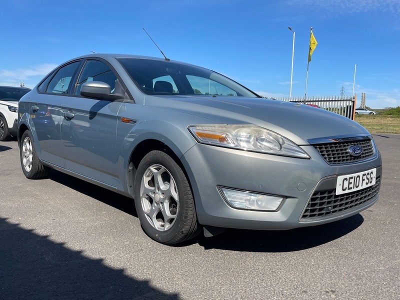 Ford Mondeo 1.8 Zetec Tdci 125 #2