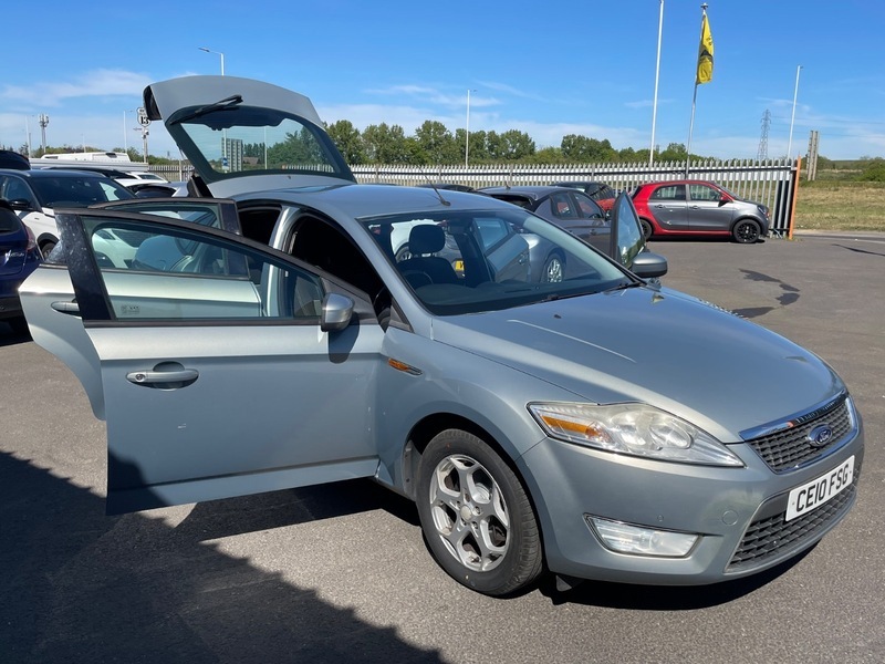 Ford Mondeo 1.8 Zetec Tdci 125 #4