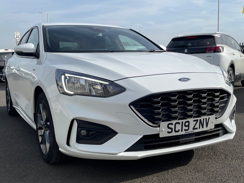 Ford Focus 1.0 St-line SC19ZNV White #4
