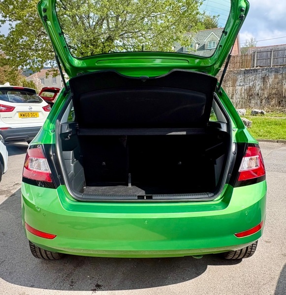 Skoda Fabia Se L Tsi CU20UFN Green #6