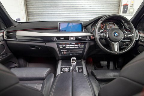 BMW X5 3.0 30D M YG68HGA White #2
