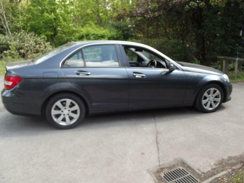 Mercedes-Benz C Class 2.1 C220 Cdi Blueefficiency Executive Se G-tronic FV13BZB Grey #4