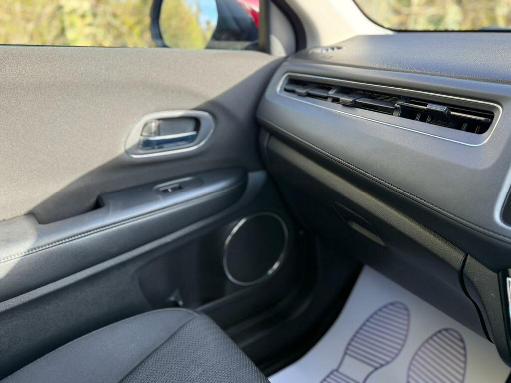 Honda Hr-V 1.5 I-vtec Se Cvt Euro 6 Ss SK16DJU Red #5