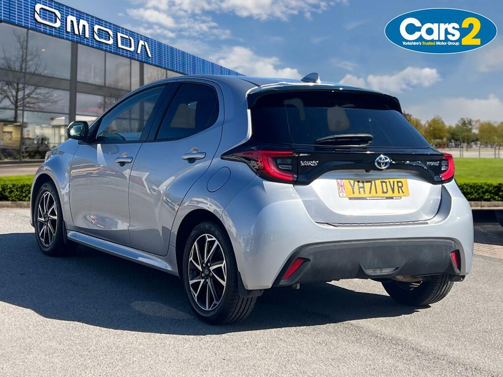Toyota Yaris 1.5 Hybrid Design Cvt YH71DVR Silver #5