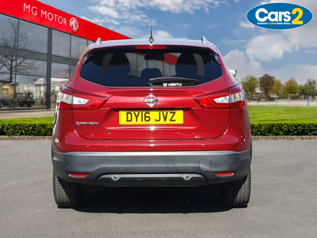 Nissan Qashqai 1.6 Dci N-tec Xtronic DY16JVZ Red #4