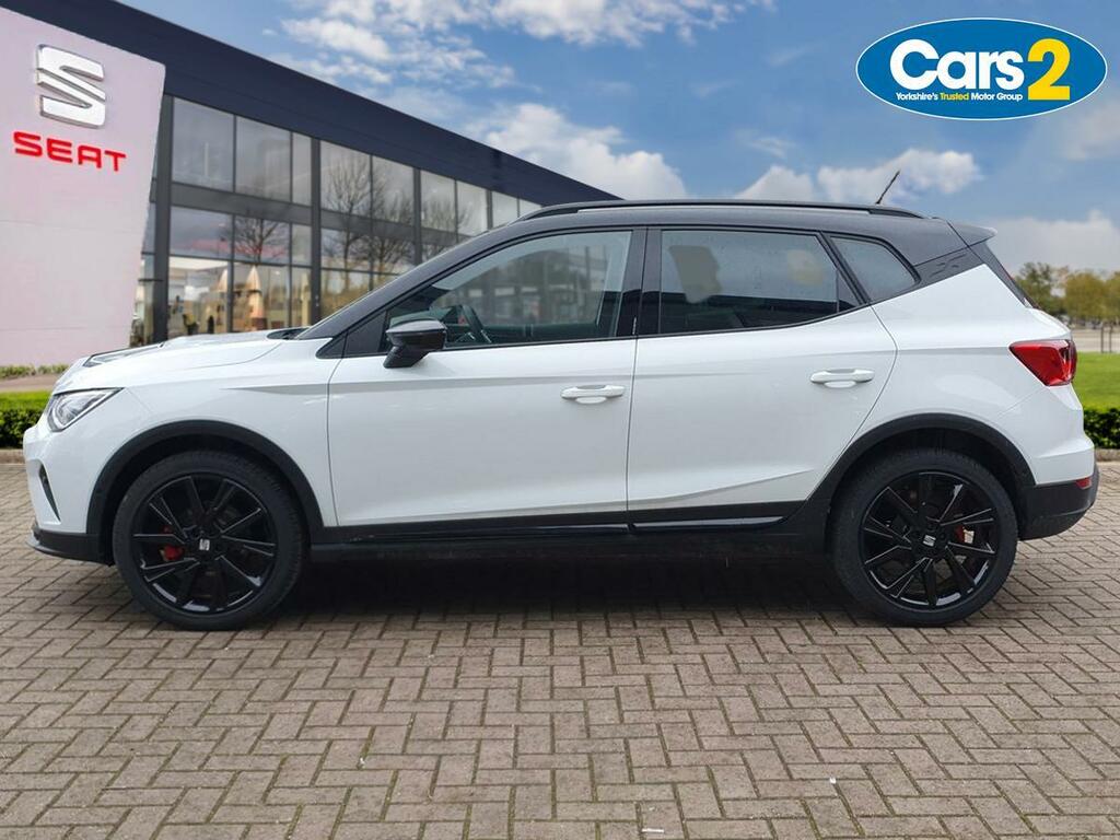 Seat Arona 1.0 Tsi 115 Fr Black Edition YB75TAV White #6
