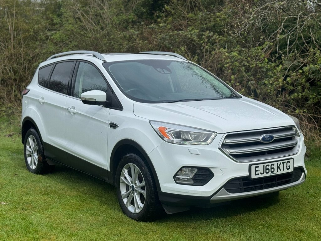 Ford Kuga 2L Titanium White