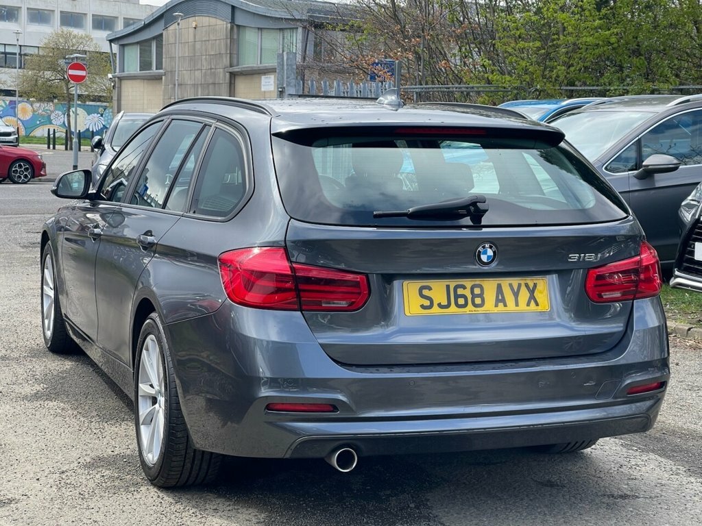 BMW 3 Series 1.5L Se SJ68AYX Grey #5