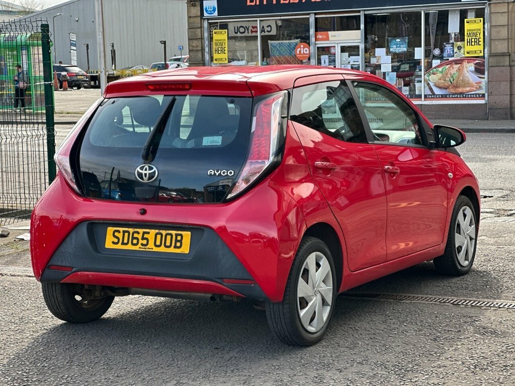 Toyota Aygo 1L X-play SD65OOB Red #5